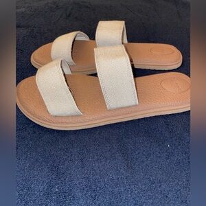 Sanuk sandals